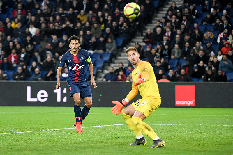 中超-塞尔吉尼奥传 亚泰4-0西海岸结束连败