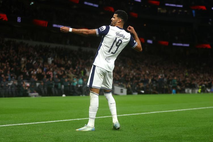 巅峰对决，宿命难逃！GEN三局战胜T1，T1屈居第三！