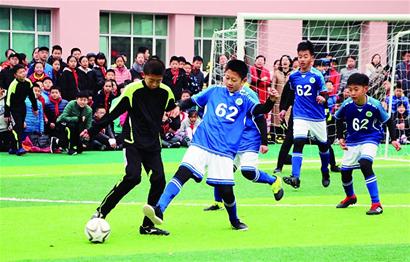 如何减少比赛中的低级失误？