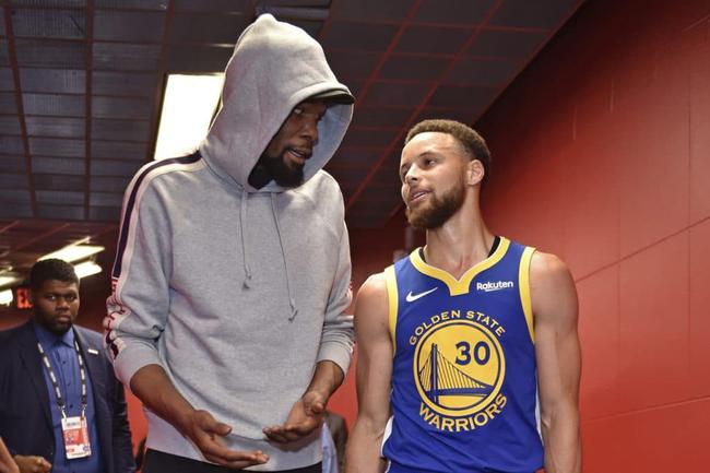 武磊：看球比踢球更紧张，感觉这次夺冠没有前几年那么兴奋了