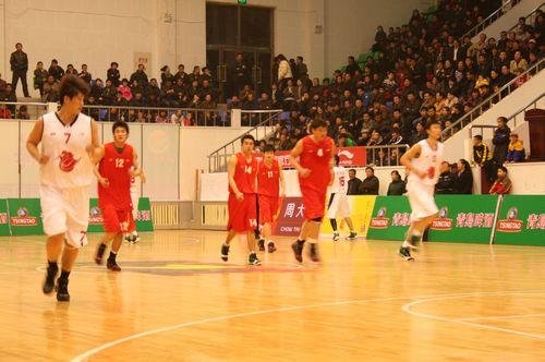 奥尔良羽球大师赛｜分挫拉育什阮日 林俊易决战拉尼耶