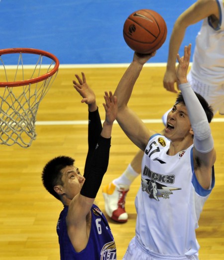 阿莫林：没去想5场不败我想的是2场没赢了；我们离完美还很远