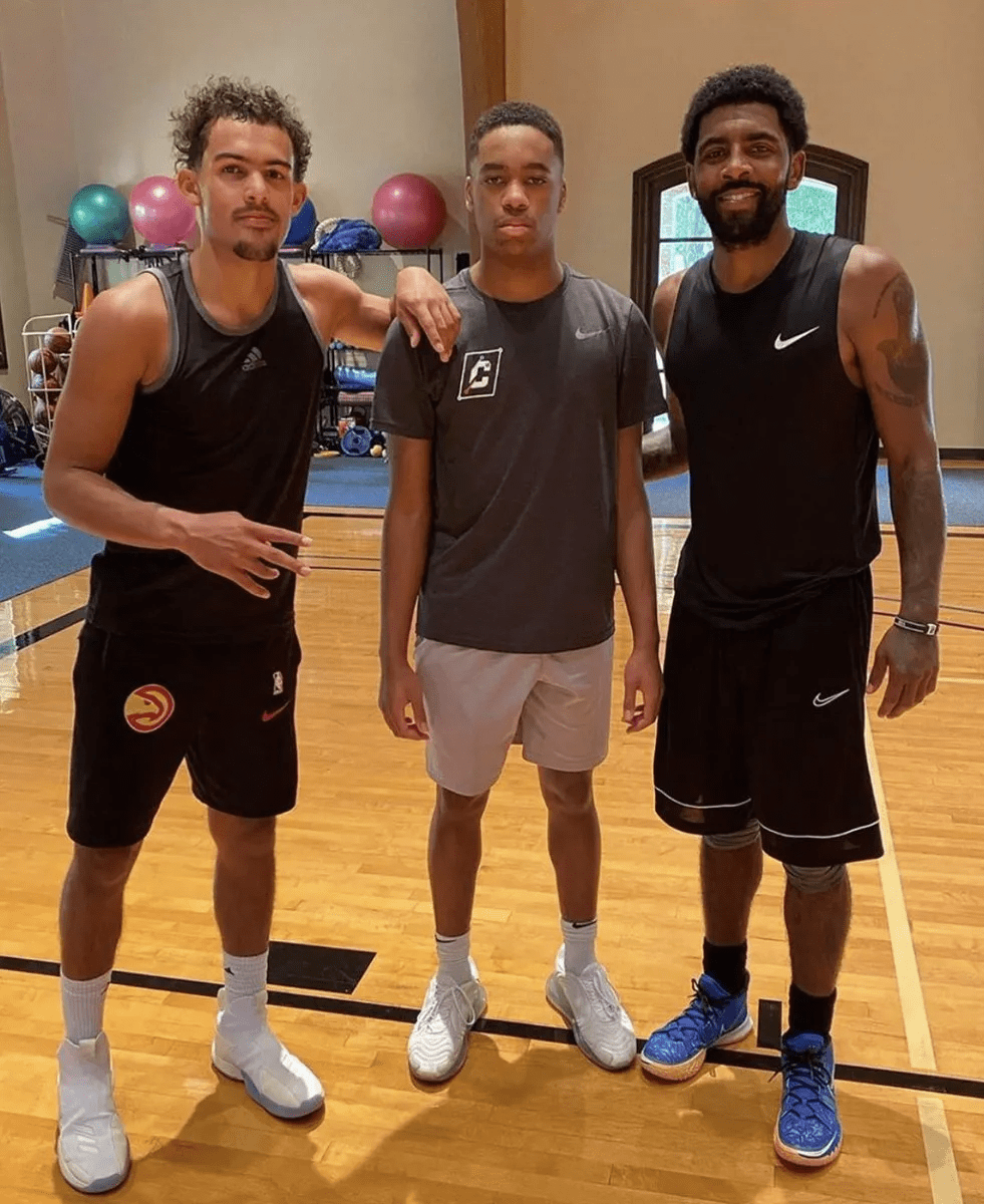 [图]奥利塞、凯恩传射建功 拜仁4-0胜霍芬海姆