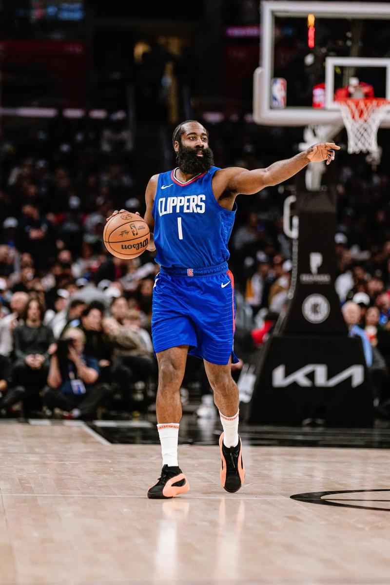 电竞赛事社区互动活动获好评